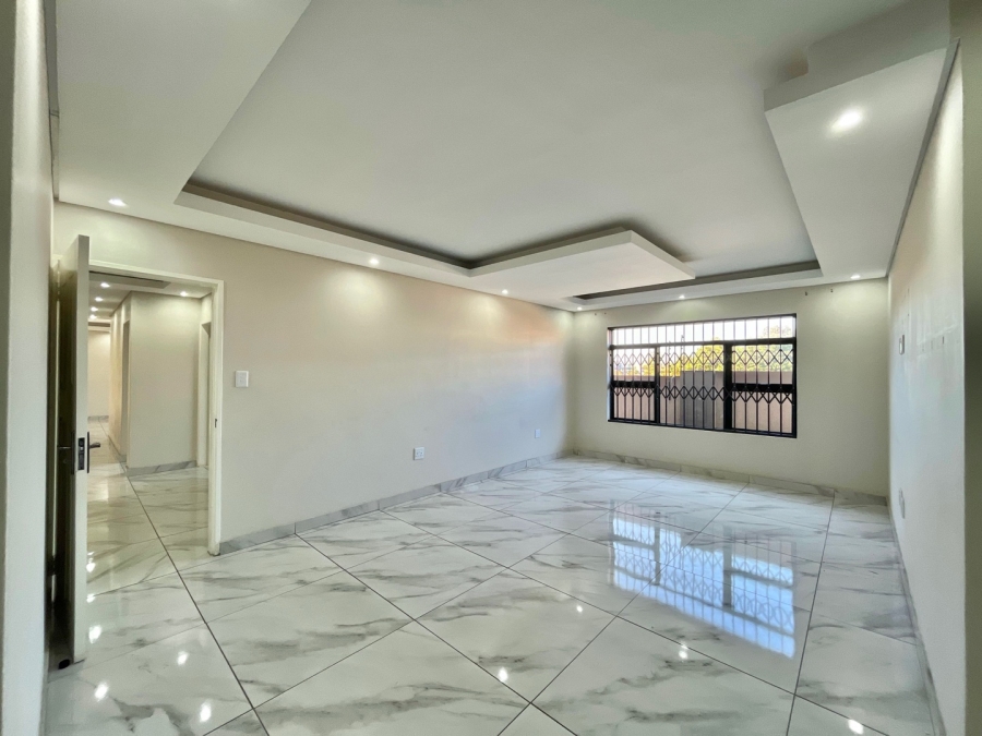4 Bedroom Property for Sale in Aerorand Mpumalanga