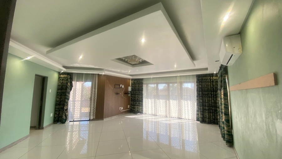 6 Bedroom Property for Sale in Aerorand South Mpumalanga