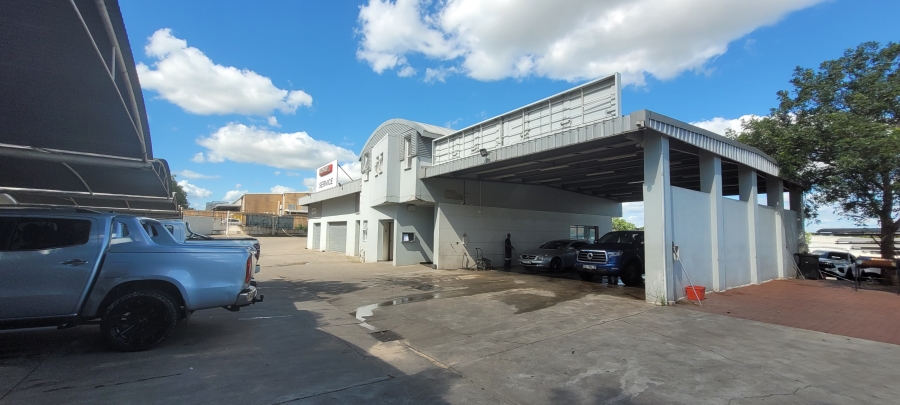 To Let Commercial Property for Rent in Riverside Park Mpumalanga