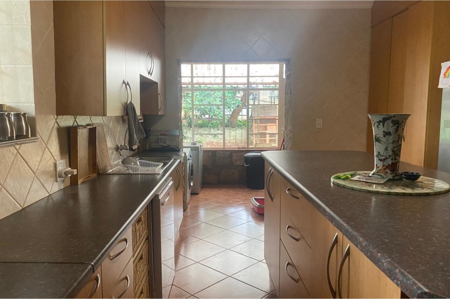 4 Bedroom Property for Sale in White River Estates Mpumalanga