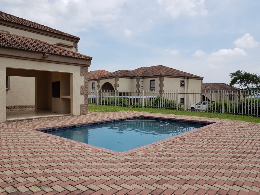 To Let 2 Bedroom Property for Rent in Stonehenge Mpumalanga