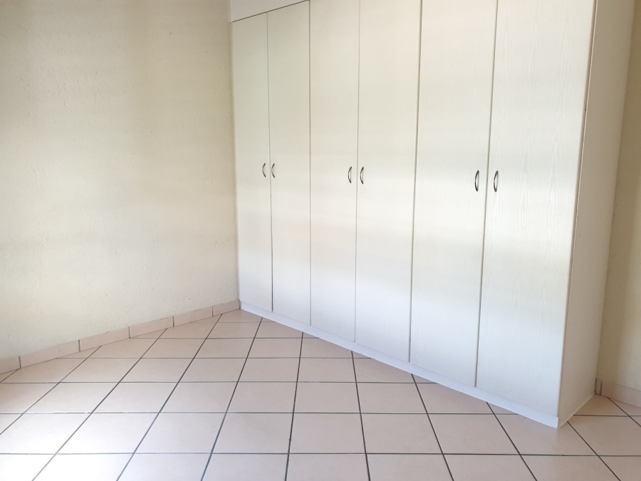 To Let 2 Bedroom Property for Rent in Stonehenge Mpumalanga