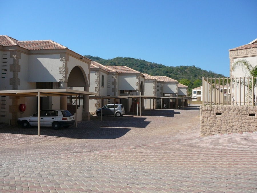 To Let 2 Bedroom Property for Rent in Stonehenge Mpumalanga