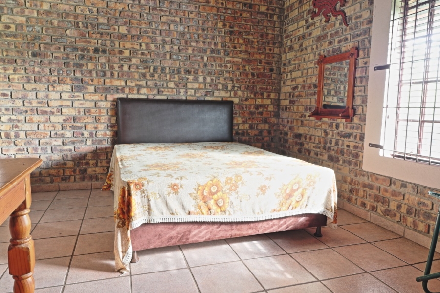 3 Bedroom Property for Sale in Marloth Park Mpumalanga