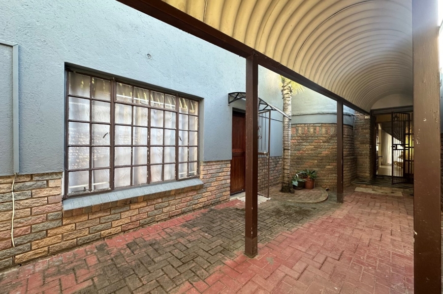 3 Bedroom Property for Sale in Nelspruit Ext 11 Mpumalanga