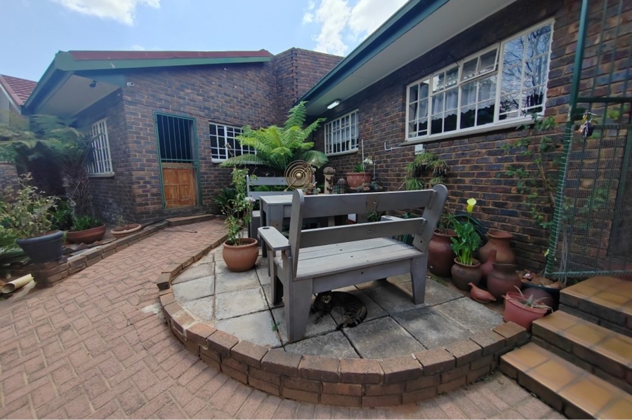 5 Bedroom Property for Sale in Gholfsig Mpumalanga