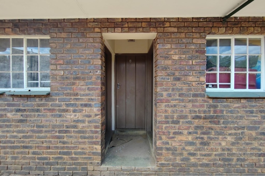 5 Bedroom Property for Sale in Gholfsig Mpumalanga