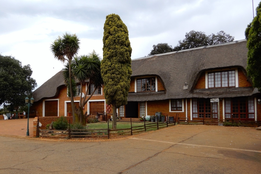 6 Bedroom Property for Sale in Delmas Mpumalanga