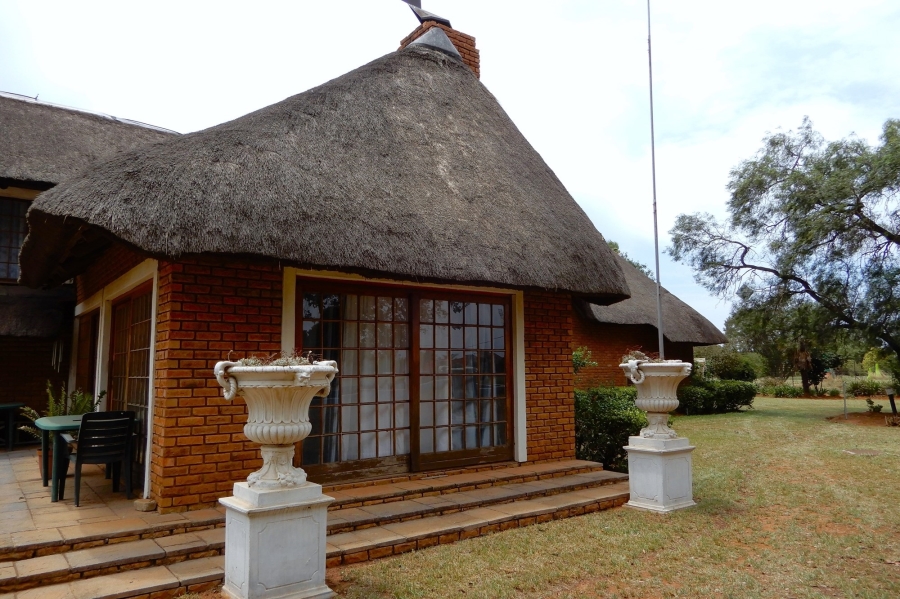 6 Bedroom Property for Sale in Delmas Mpumalanga