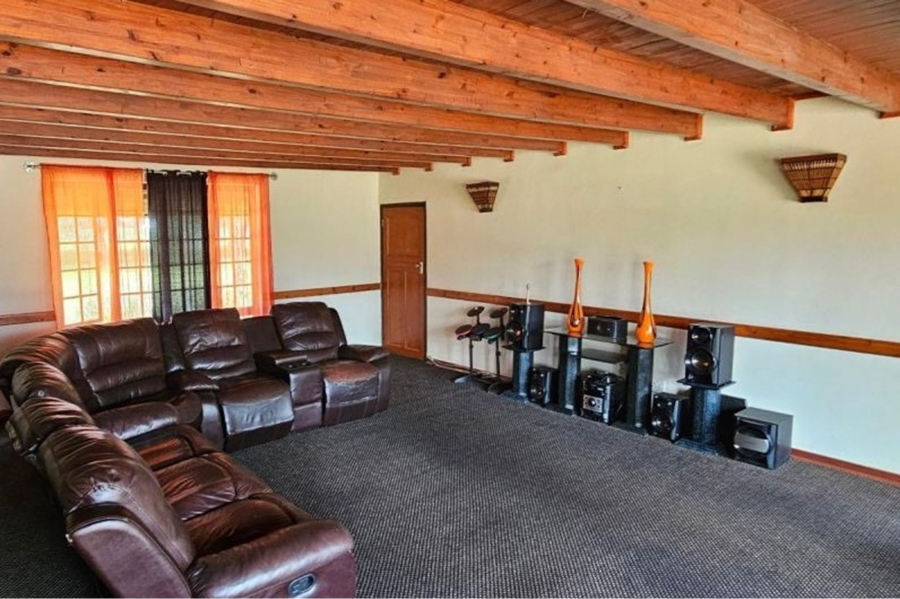 6 Bedroom Property for Sale in Delmas Mpumalanga