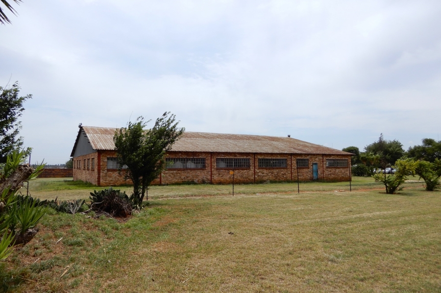 6 Bedroom Property for Sale in Delmas Mpumalanga