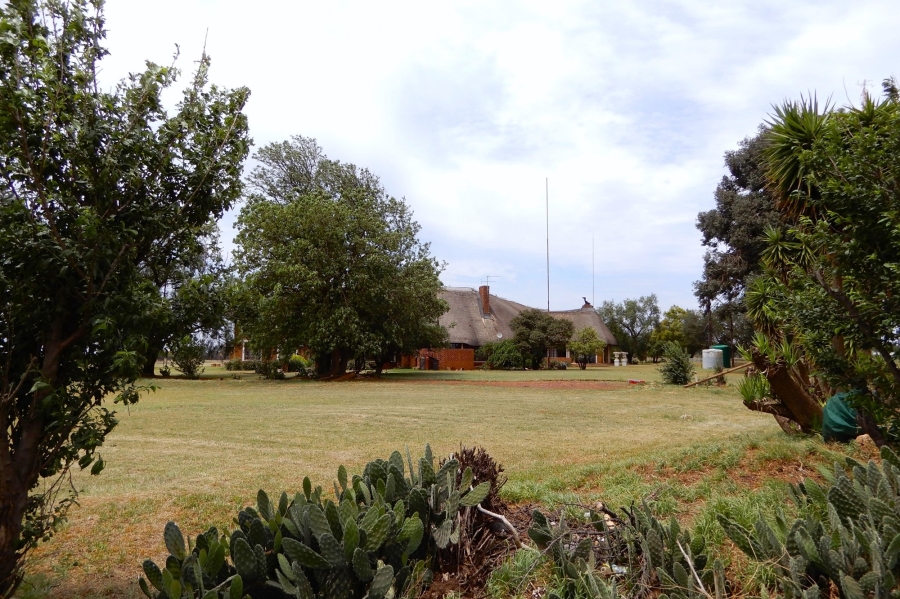 6 Bedroom Property for Sale in Delmas Mpumalanga