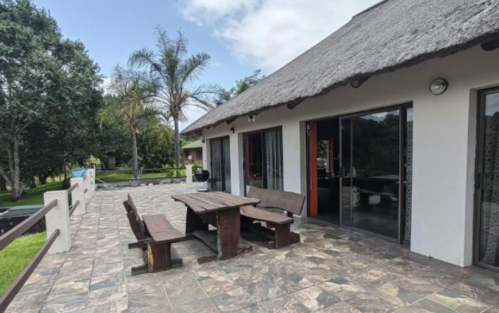 6 Bedroom Property for Sale in White River Estates Mpumalanga