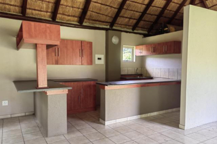 6 Bedroom Property for Sale in White River Estates Mpumalanga