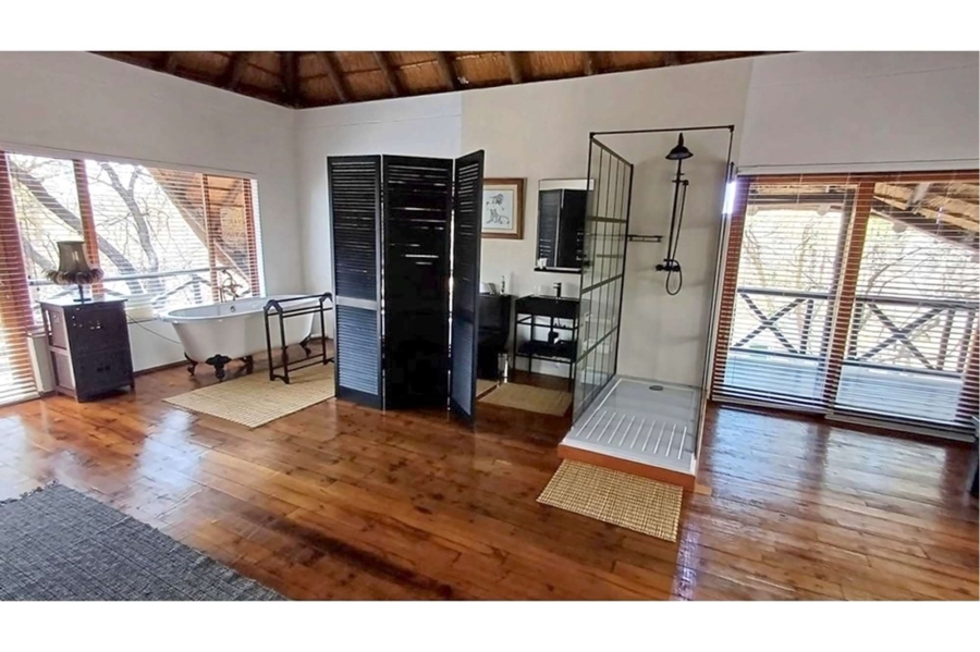 2 Bedroom Property for Sale in Marloth Park Mpumalanga