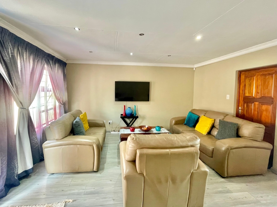 3 Bedroom Property for Sale in Secunda Mpumalanga