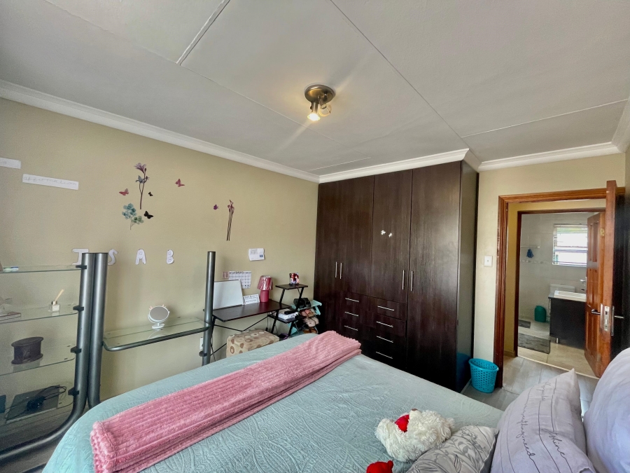 3 Bedroom Property for Sale in Secunda Mpumalanga