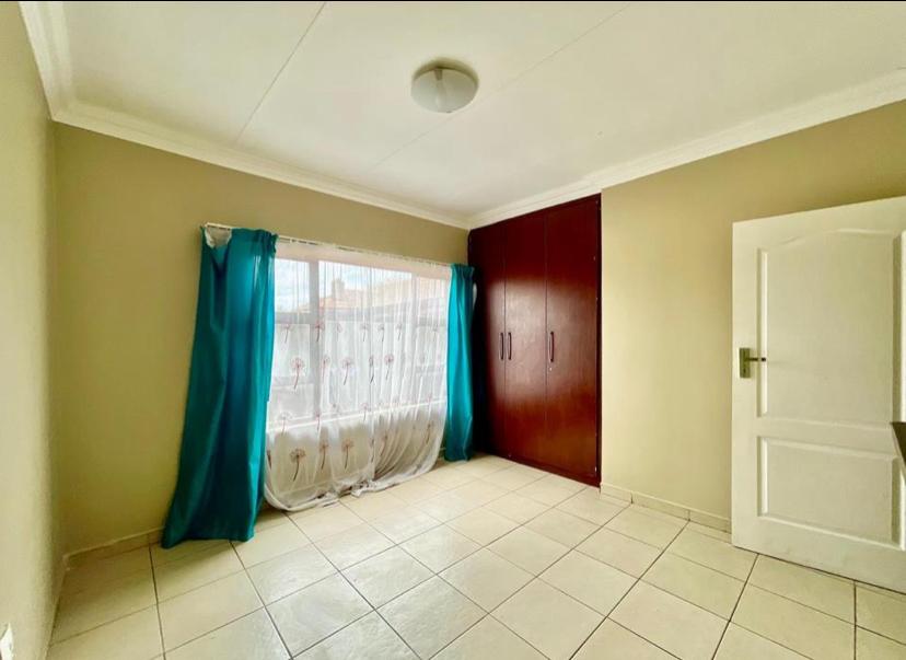 4 Bedroom Property for Sale in Aerorand South Mpumalanga