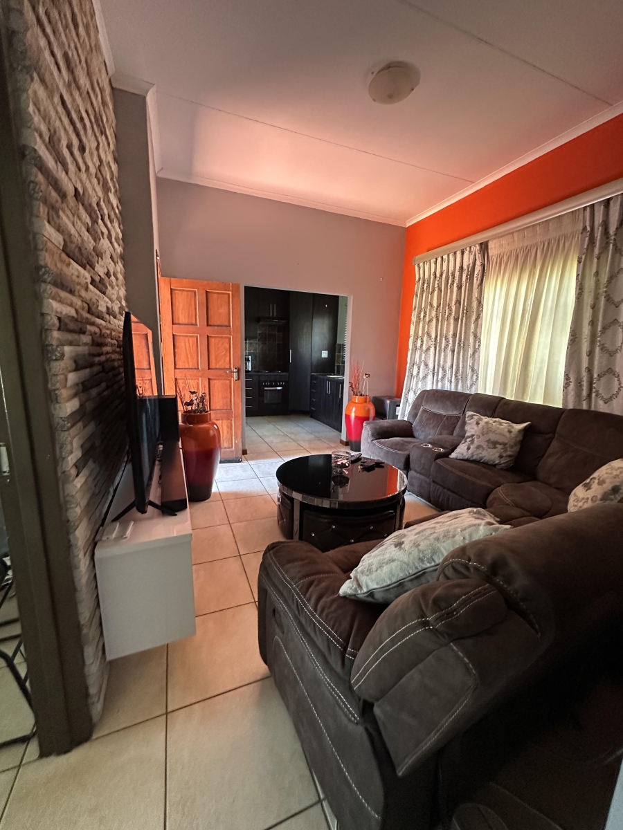 3 Bedroom Property for Sale in Stonehenge Mpumalanga