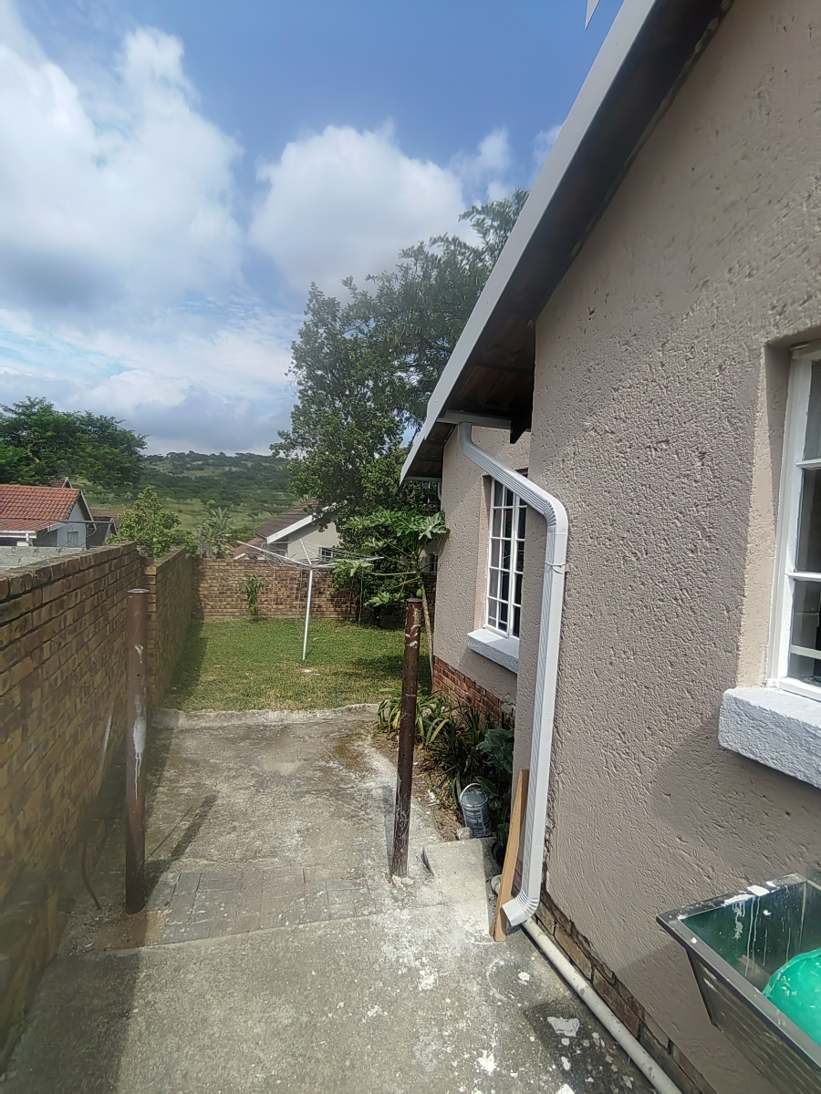 6 Bedroom Property for Sale in Stonehenge Mpumalanga