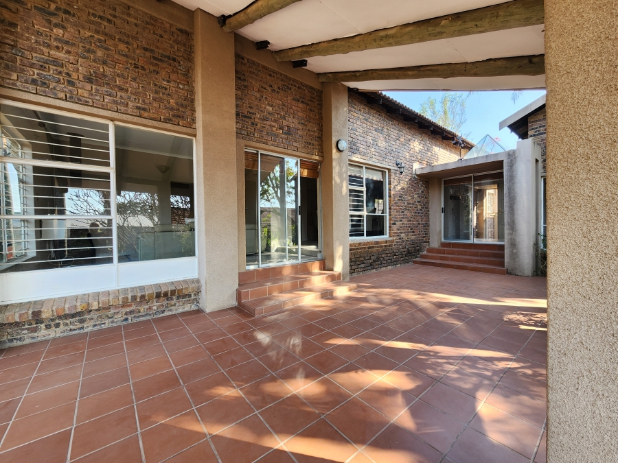 3 Bedroom Property for Sale in Nelspruit Ext 11 Mpumalanga