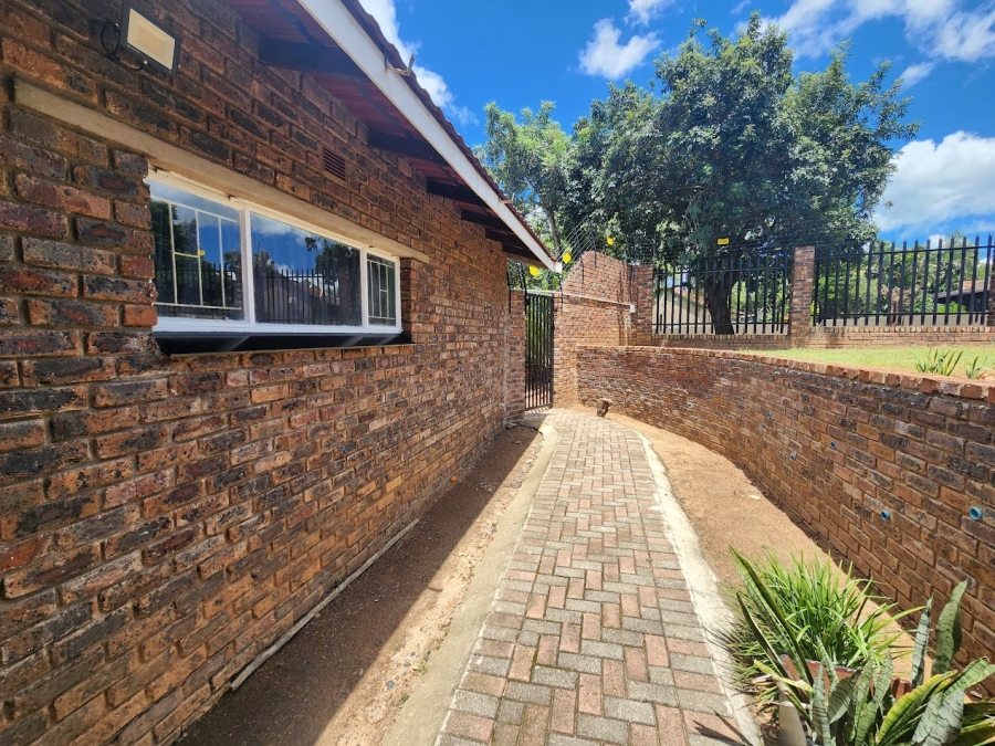 3 Bedroom Property for Sale in West Acres Ext 8 Mpumalanga