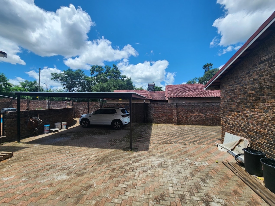 3 Bedroom Property for Sale in West Acres Ext 8 Mpumalanga