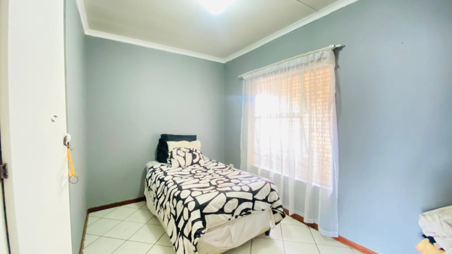 3 Bedroom Property for Sale in Aerorand Mpumalanga