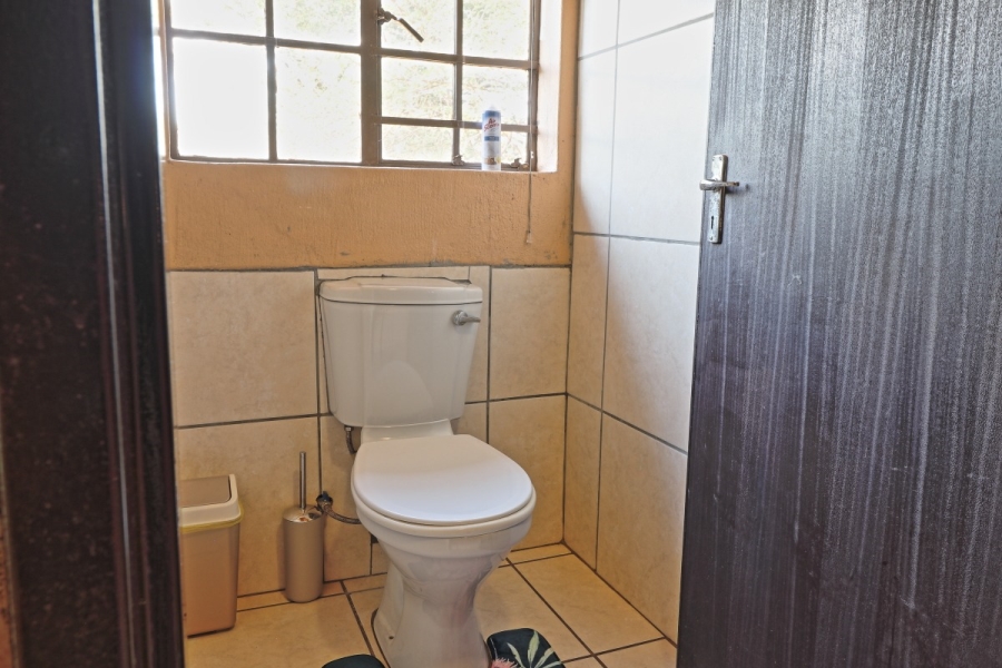 4 Bedroom Property for Sale in Marloth Park Mpumalanga