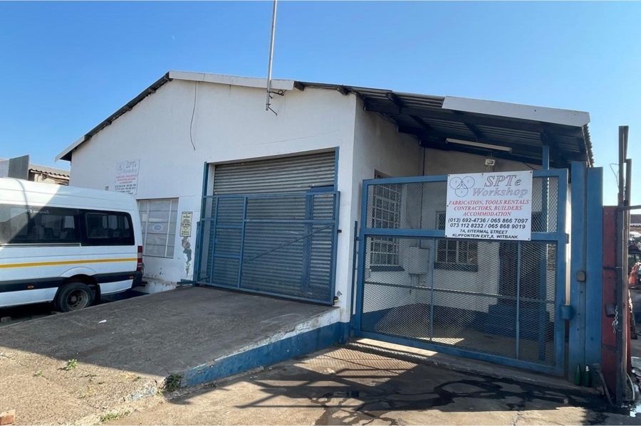 Commercial Property for Sale in Witbank Ext 8 Mpumalanga