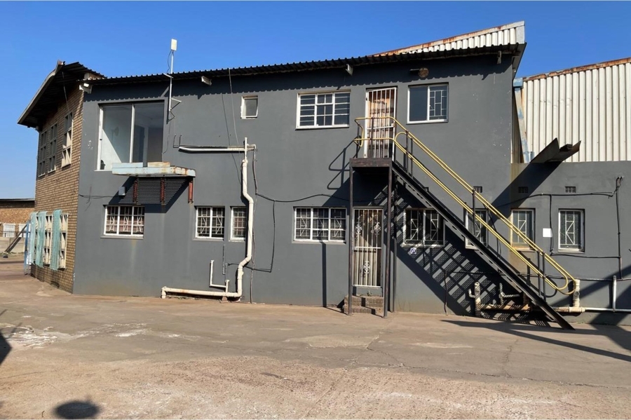 Commercial Property for Sale in Witbank Ext 8 Mpumalanga