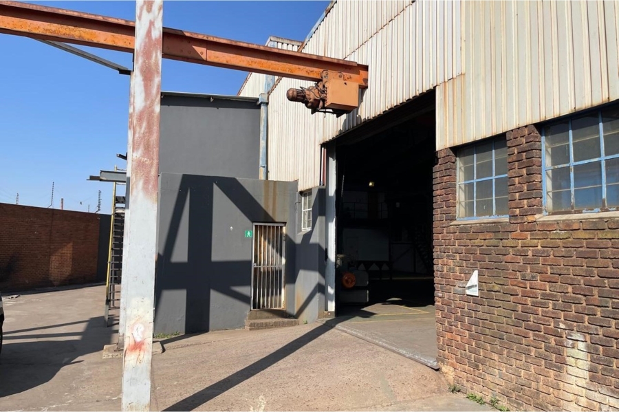 Commercial Property for Sale in Witbank Ext 8 Mpumalanga