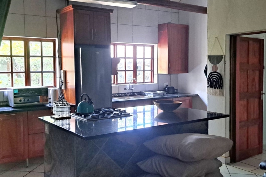 11 Bedroom Property for Sale in Marloth Park Mpumalanga