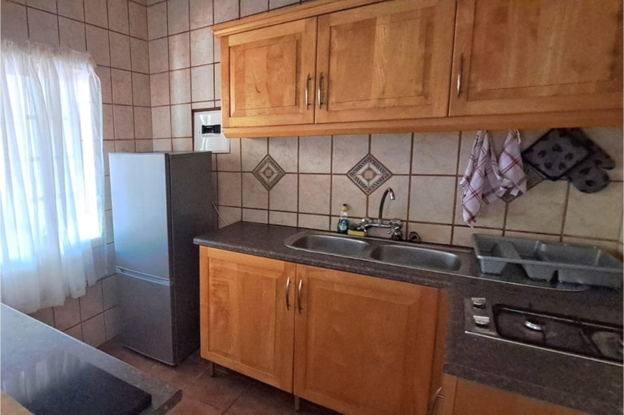 11 Bedroom Property for Sale in Marloth Park Mpumalanga