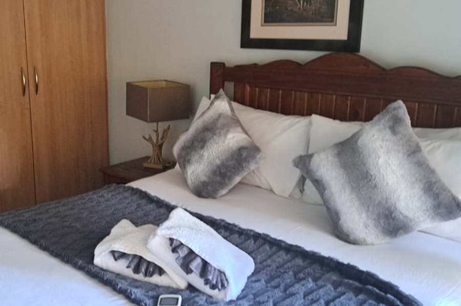 11 Bedroom Property for Sale in Marloth Park Mpumalanga