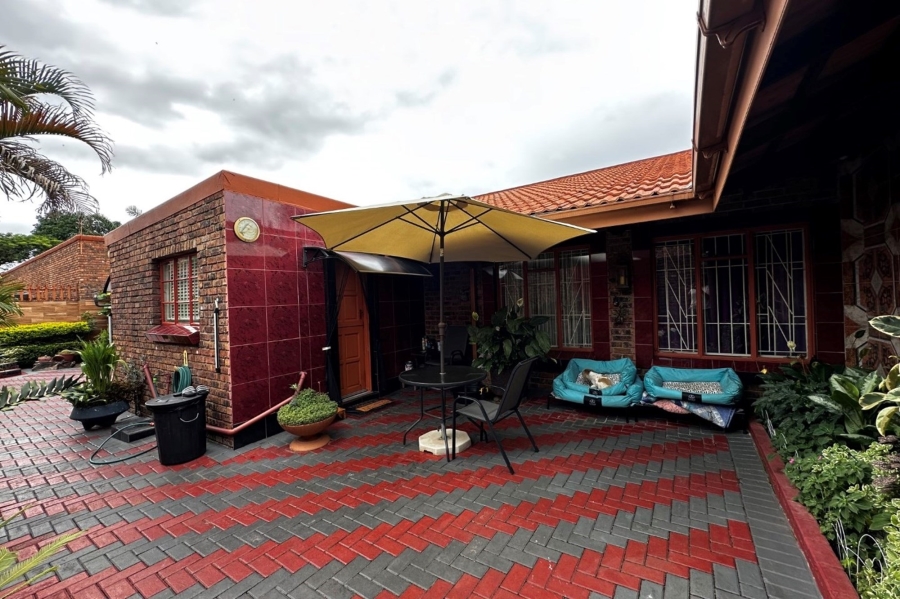 3 Bedroom Property for Sale in West Acres Ext 14 Mpumalanga