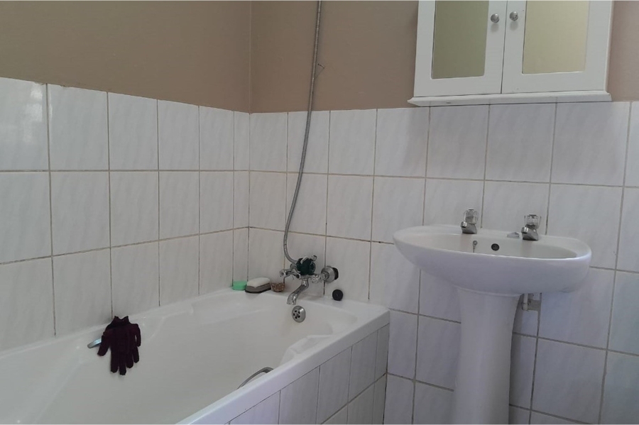 2 Bedroom Property for Sale in Kingsview Ext 1 Mpumalanga