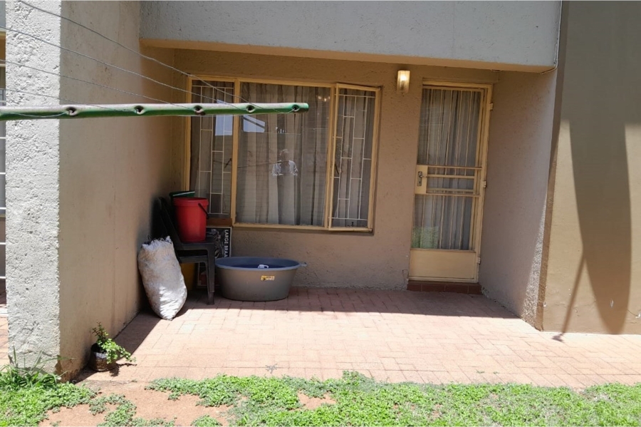 2 Bedroom Property for Sale in Kingsview Ext 1 Mpumalanga