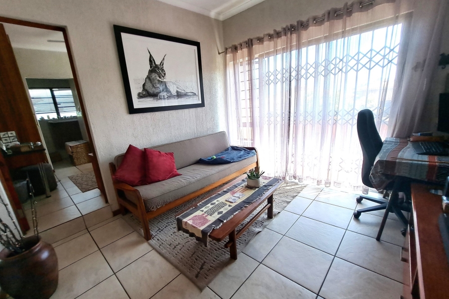 3 Bedroom Property for Sale in Sonheuwel Ext 1 Mpumalanga