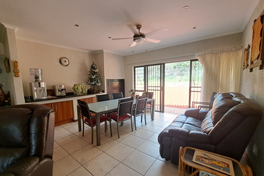 3 Bedroom Property for Sale in Sonheuwel Ext 1 Mpumalanga