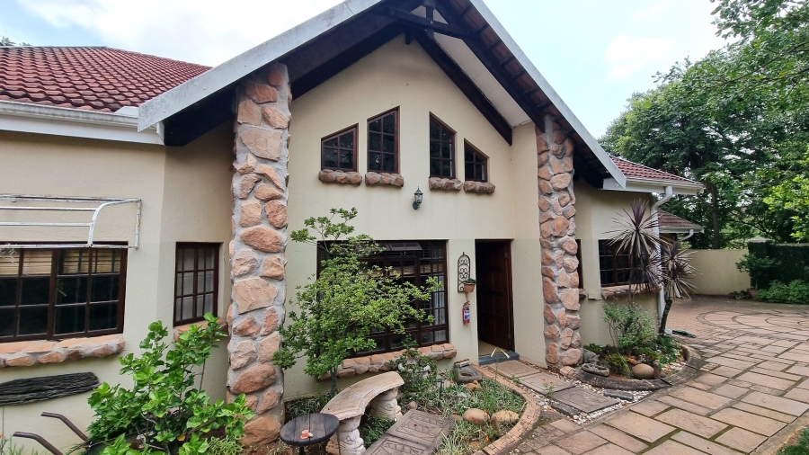 4 Bedroom Property for Sale in White River Ext 18 Mpumalanga