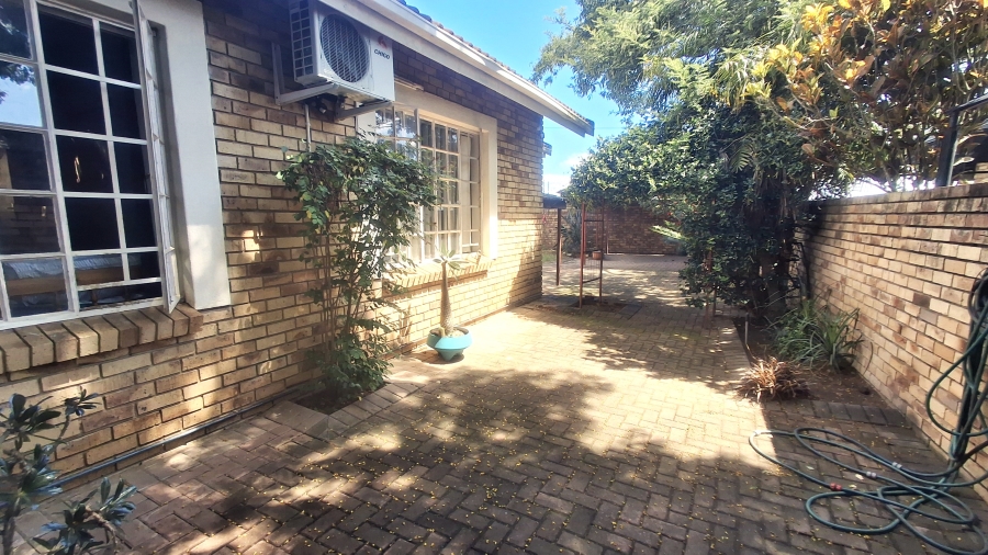 3 Bedroom Property for Sale in West Acres Ext 6 Mpumalanga