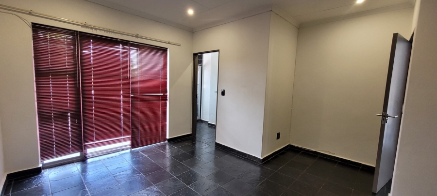 2 Bedroom Property for Sale in Nelspruit Ext 2 Mpumalanga