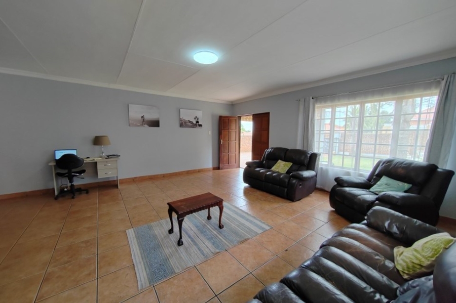 3 Bedroom Property for Sale in Aerorand Mpumalanga