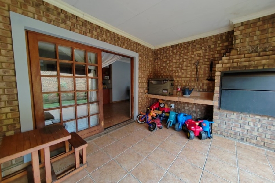 3 Bedroom Property for Sale in Aerorand Mpumalanga