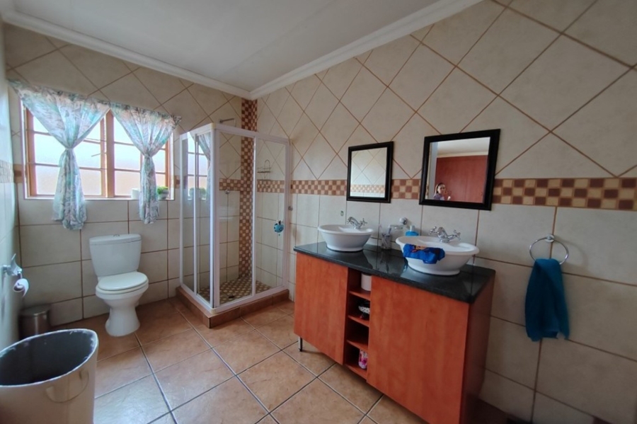 3 Bedroom Property for Sale in Aerorand Mpumalanga