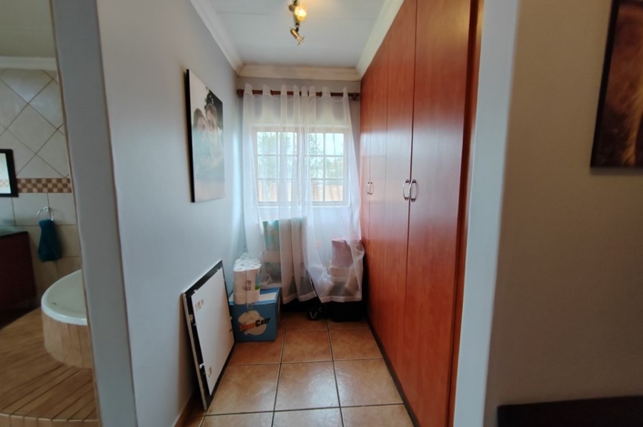 3 Bedroom Property for Sale in Aerorand Mpumalanga