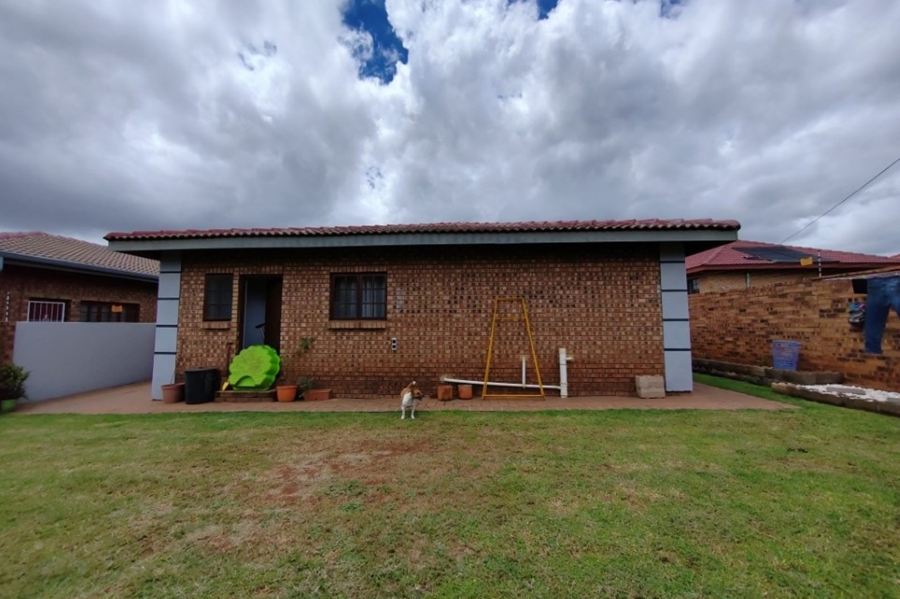 3 Bedroom Property for Sale in Aerorand Mpumalanga