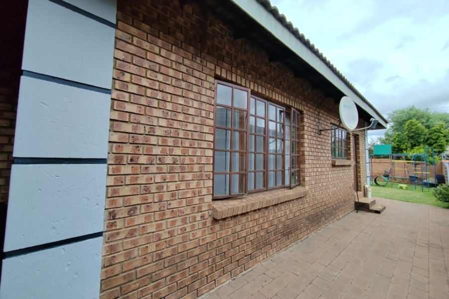 3 Bedroom Property for Sale in Aerorand Mpumalanga