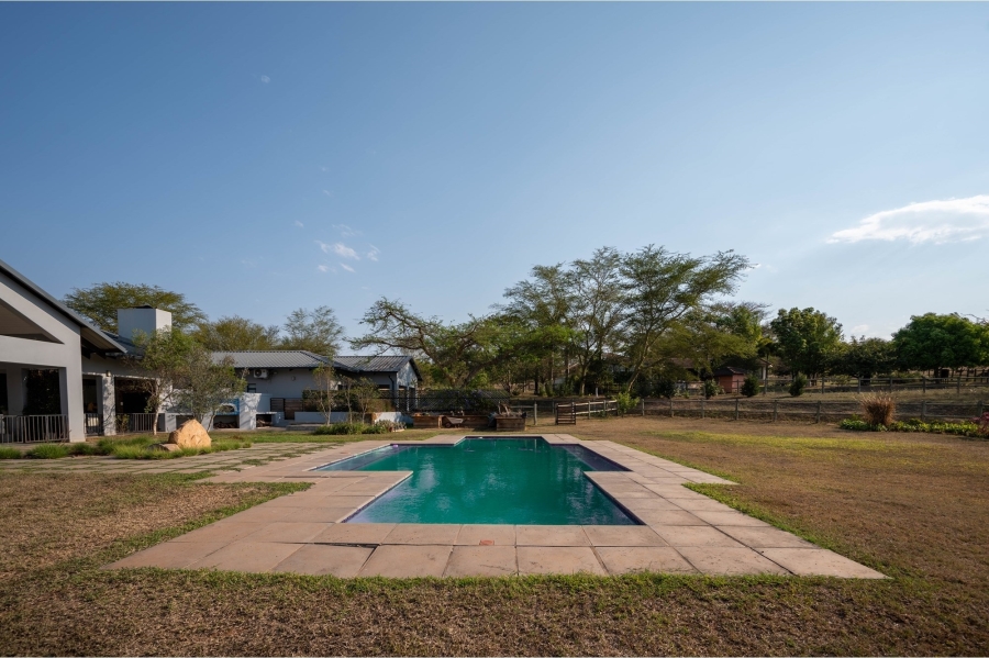 5 Bedroom Property for Sale in Waterberry Country Estate Mpumalanga